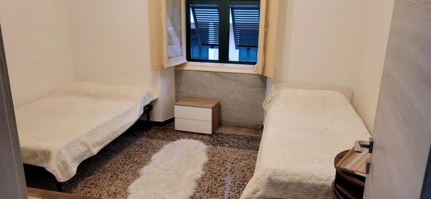 The Friend'S Hause Bed & Breakfast Genova Exterior foto